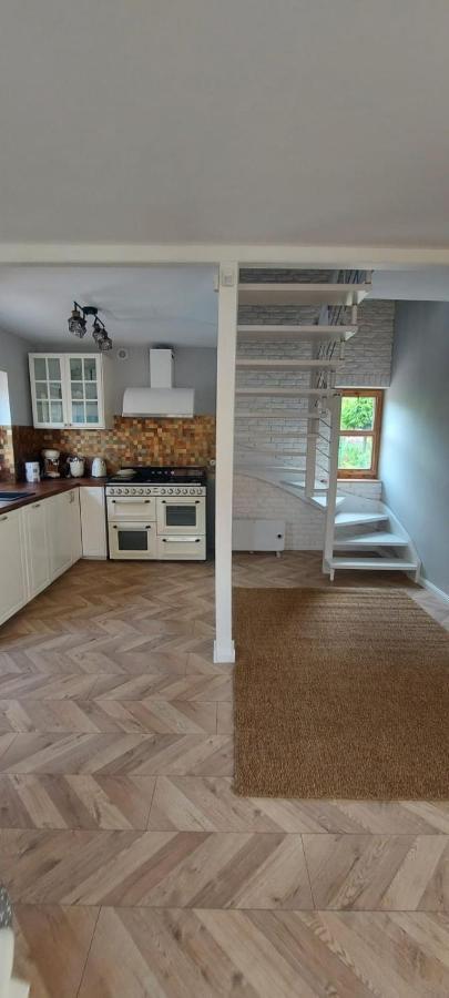 Przystanek Jeziorna 49 Villa Perlino Ngoại thất bức ảnh